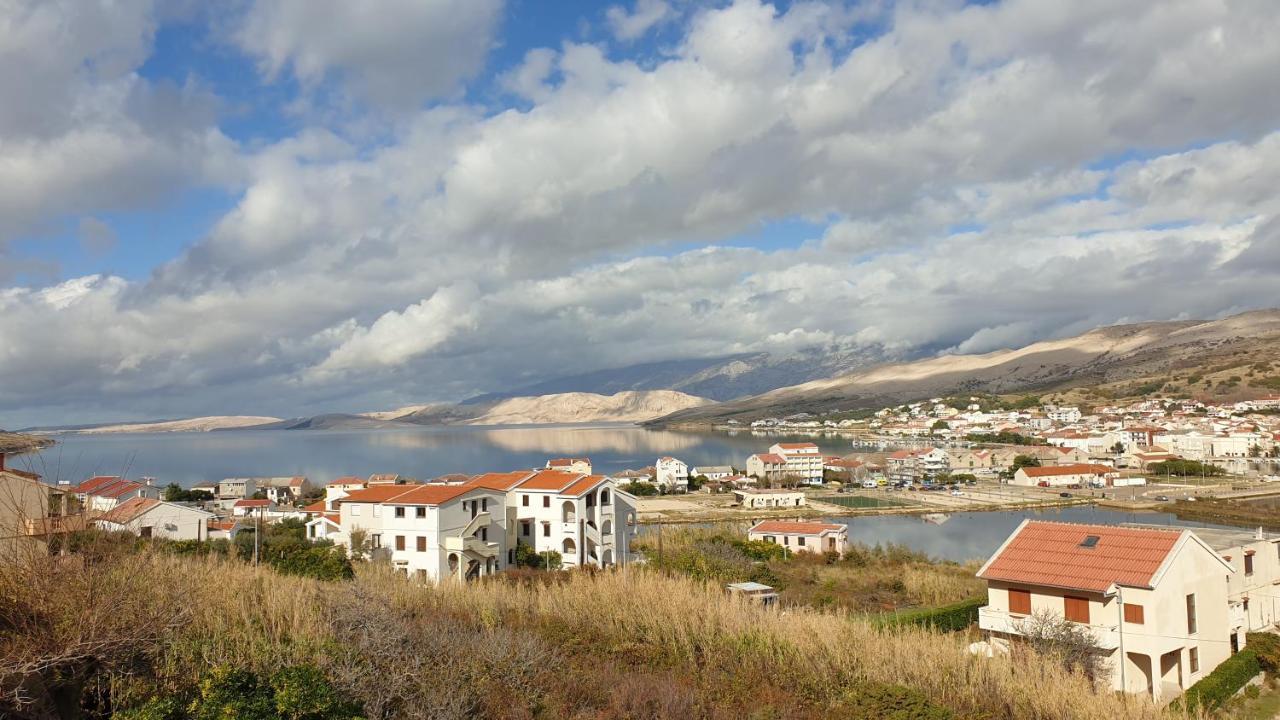 Apartments Paro Pag Town Esterno foto